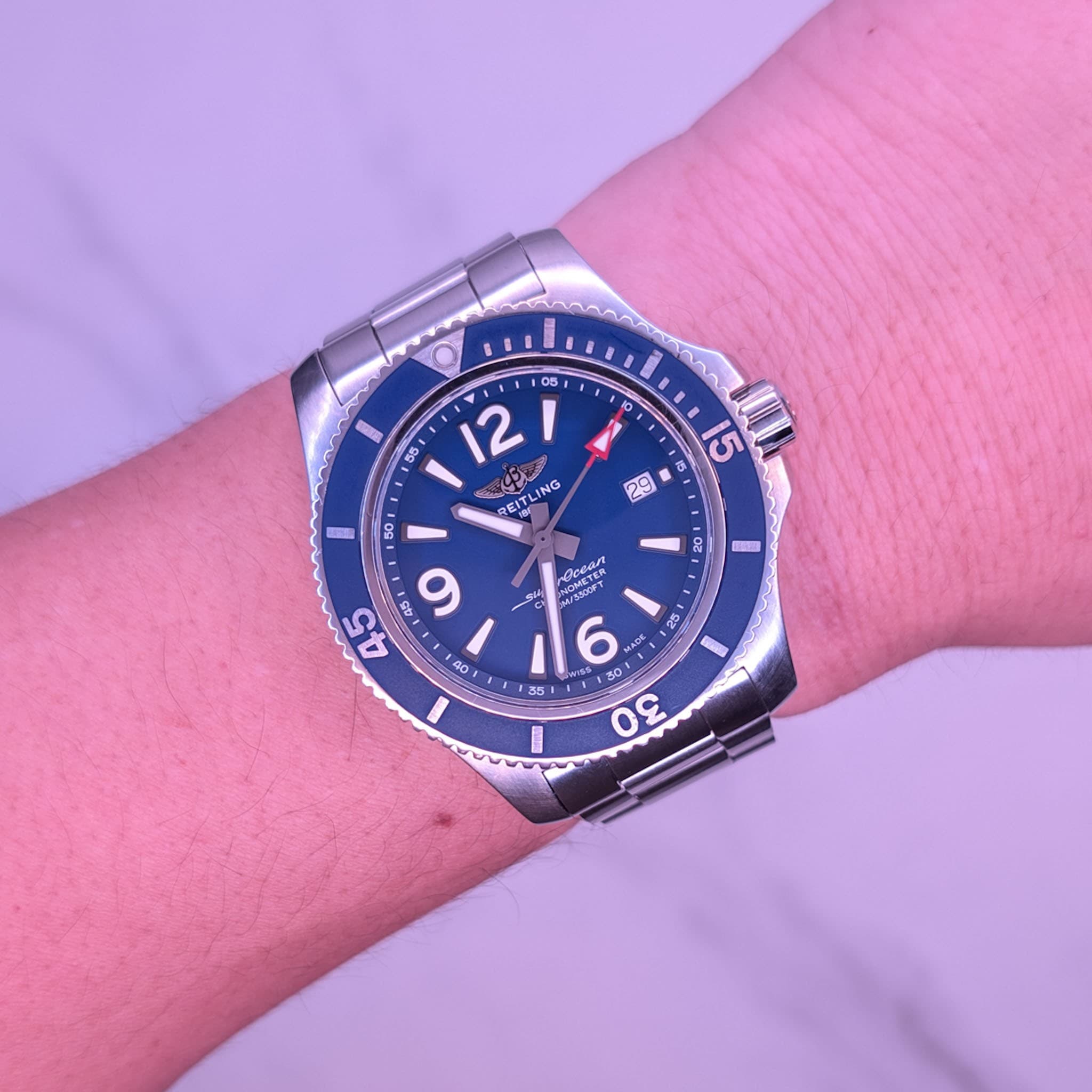 Breitling Superocean (Ref. A17367) — photo 2