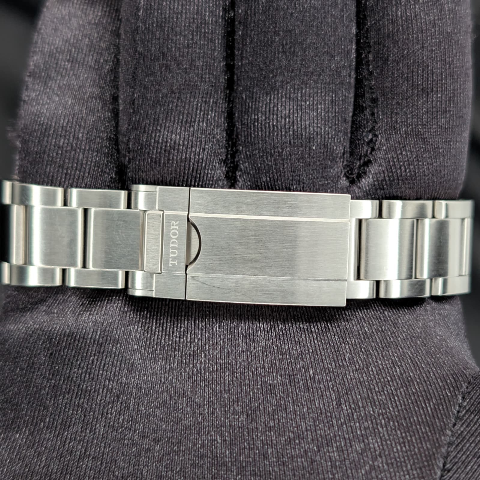 Tudor Ranger (Ref. M79950-0001) — photo 10